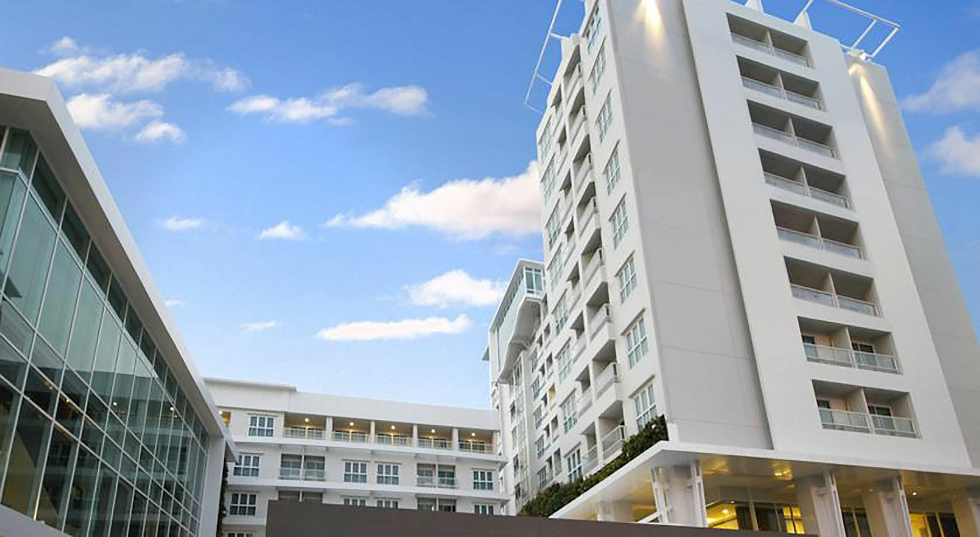Classic Kameo Hotel & Serviced Apartments, Ayutthaya Exterior photo
